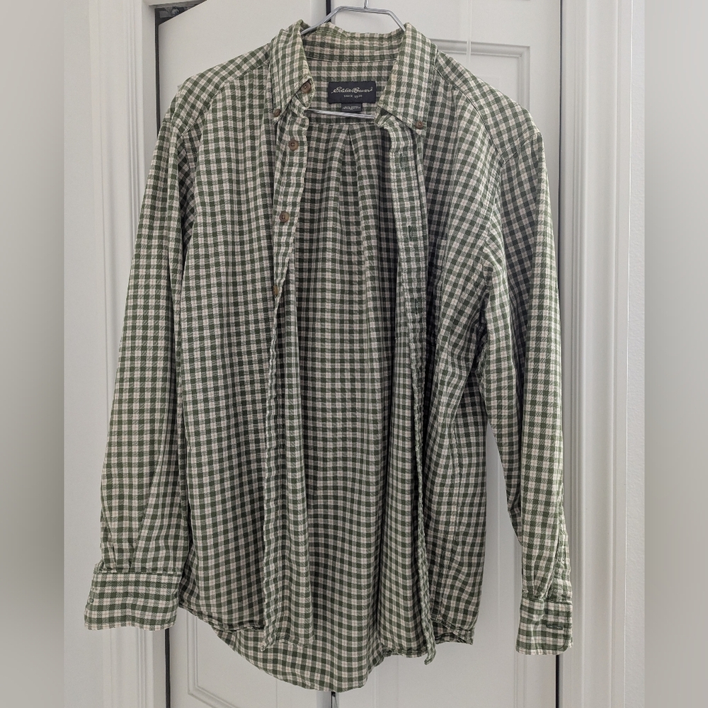 Eddie Bauer Men's Green Plaid Button Down Shirt